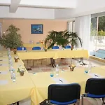 Hotell Carlton 4*