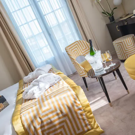 Carlton 4* Beaulieu-sur-Mer