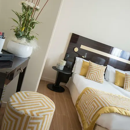 Quality Carlton – Hotel 4*