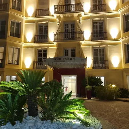 Carlton Hotell 4*