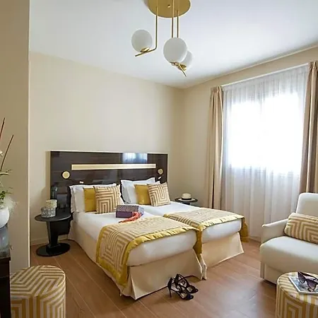 Carlton 4* Beaulieu-sur-Mer
