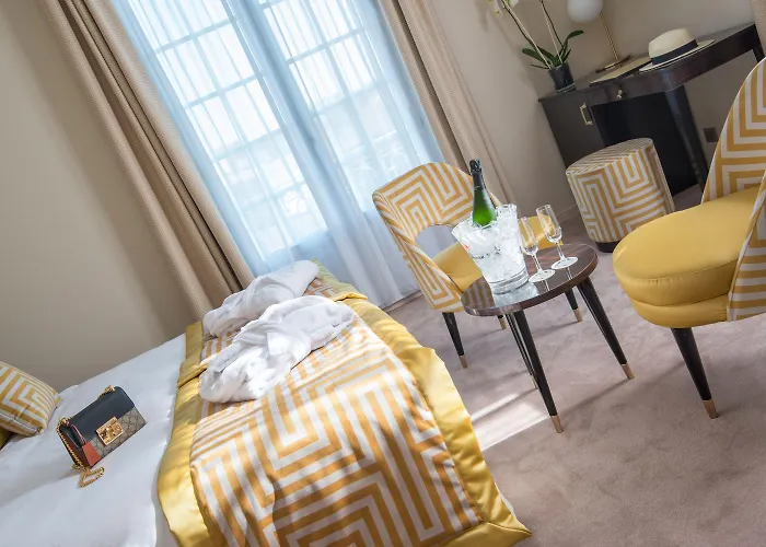 Carlton 4* 보로쉬르메르